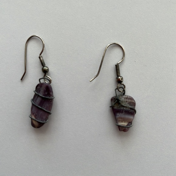 🔥Purple Natural Stone Rock 🪨 Earrings - Picture 2 of 3